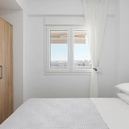 Adriana Suites, Comfortable Living In Nea Kallikratia Apartment *