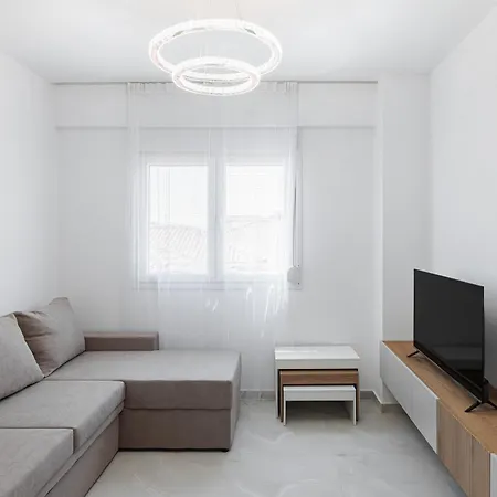 Adriana Suites, Comfortable Living In Nea Kallikratia Appartement *