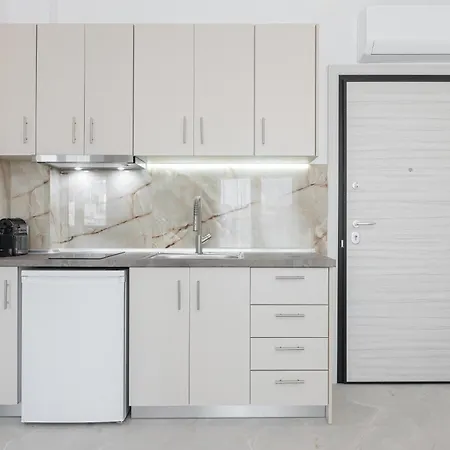 Apartment Adriana Suites, Comfortable Living In Nea Kallikratia *