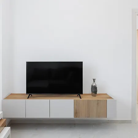 Апартамент Adriana Suites, Comfortable Living In Nea Kallikratia *